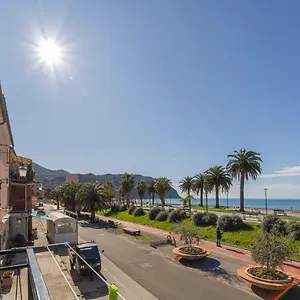  Appartamento 105 - La Casa Di Jacopo, Fronte E Vista Mare In Centro A Riva Trigoso, 20 Metri Dalla Spiaggia Italia